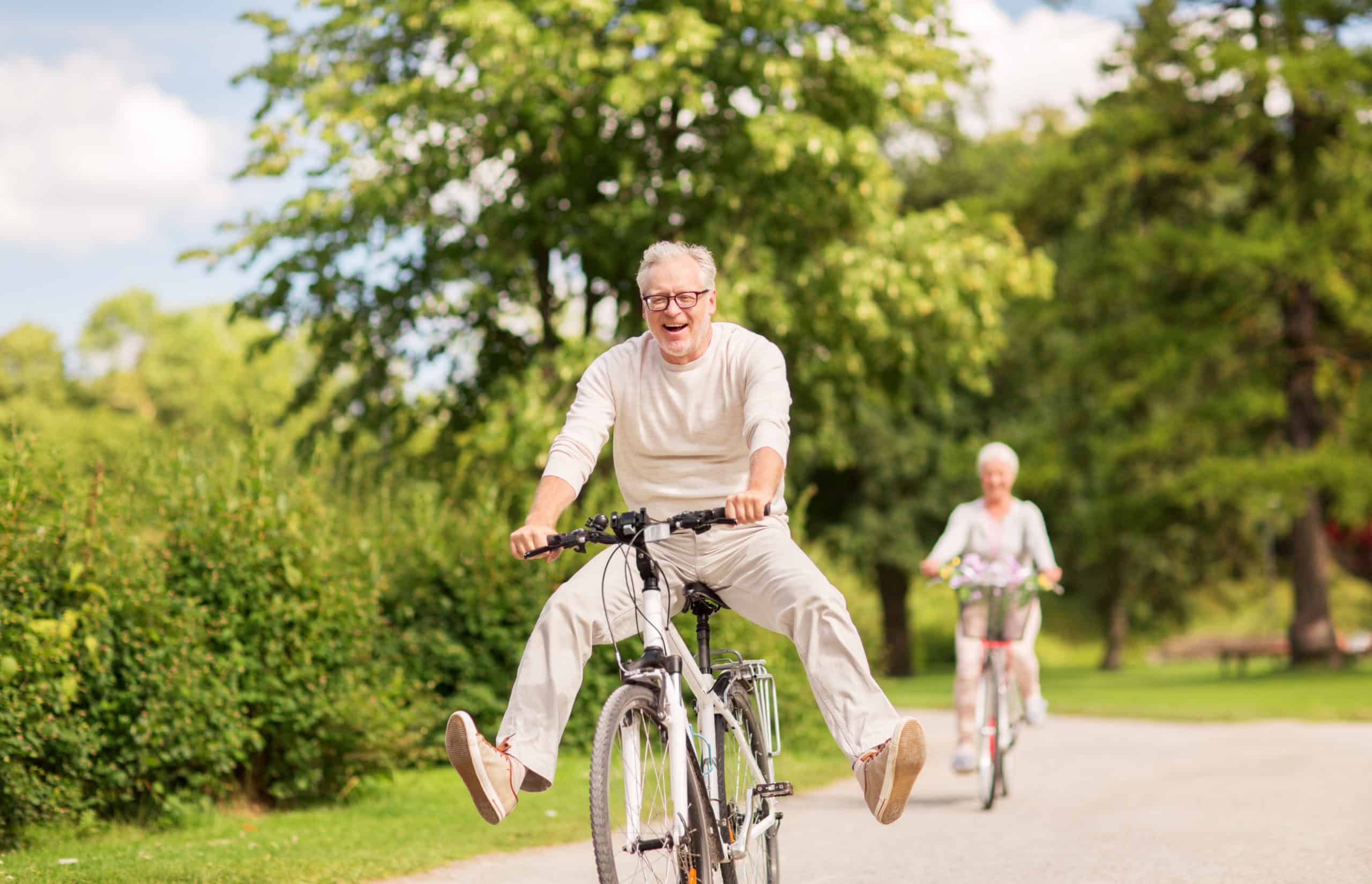 Active Old Age People And Lifestyle Concept Happy Senior
